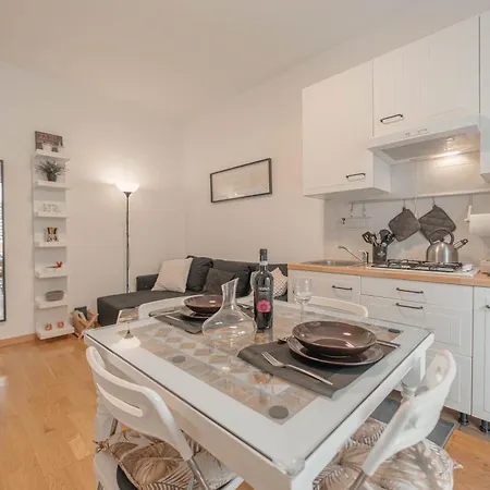 Solari Apartment Milan